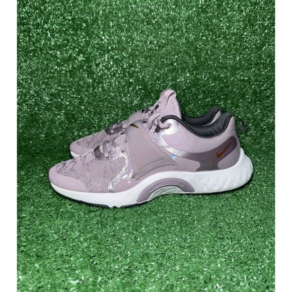 Nike Womens Renew In Season TR 12 Size 10 Purple Running Shoes Athletic Sneakers - Picture 4 of 10